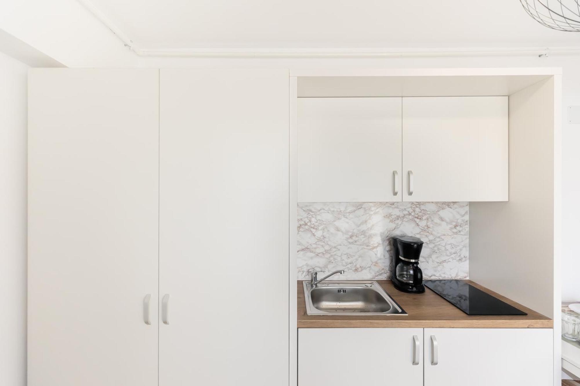 Simplicity Apartments Bukares Bagian luar foto