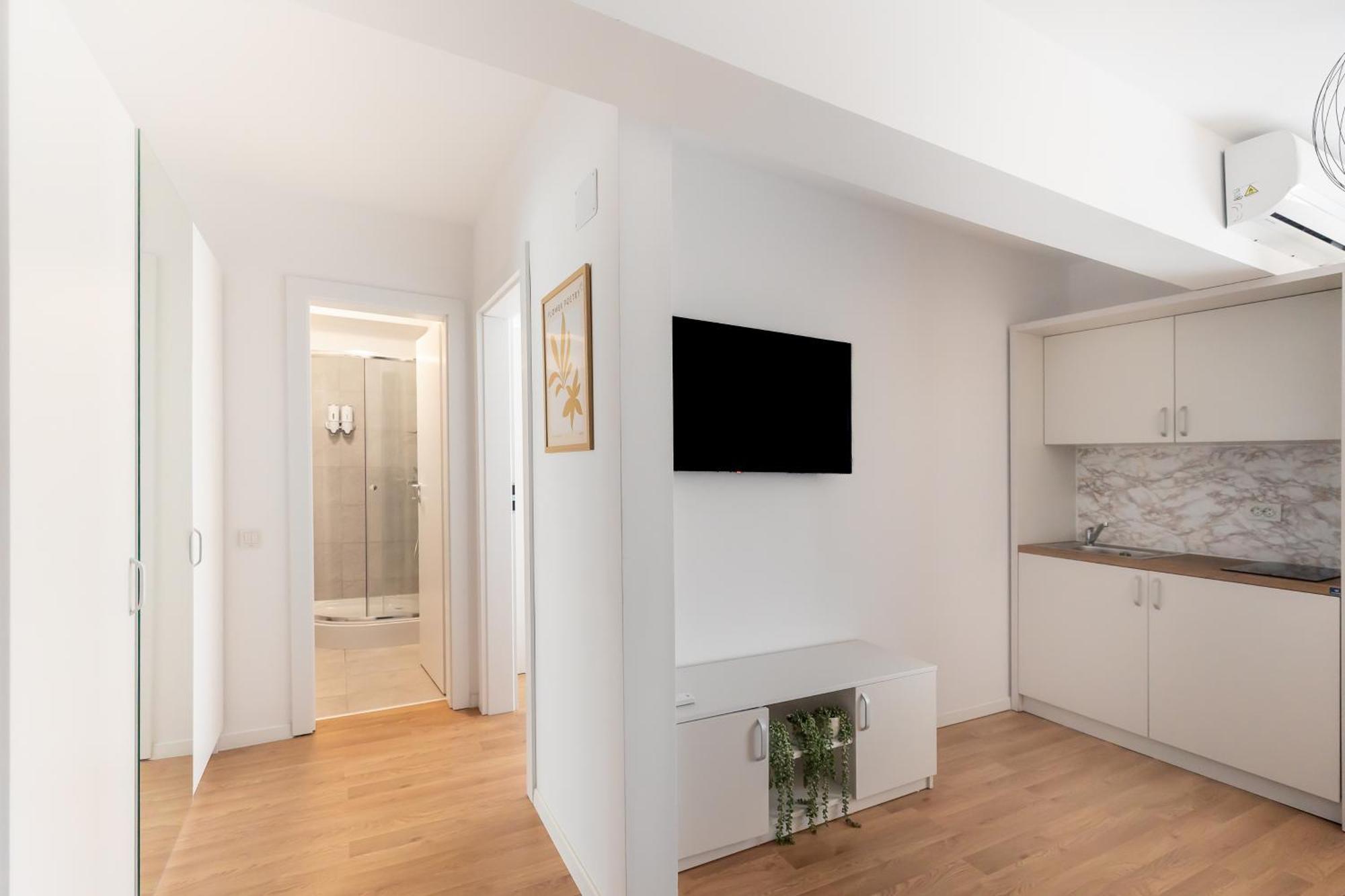 Simplicity Apartments Bukares Bagian luar foto